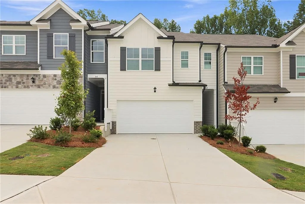 3 bed, 2.5 bath, 1857 sqft, $2,095 — Photo 2