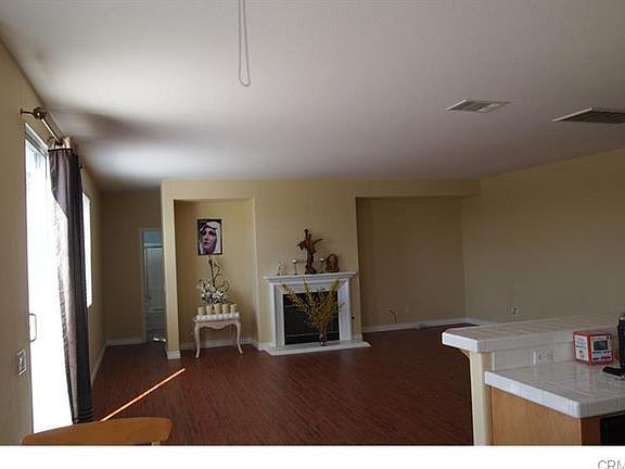 2nd image of 786 Samantha Cir