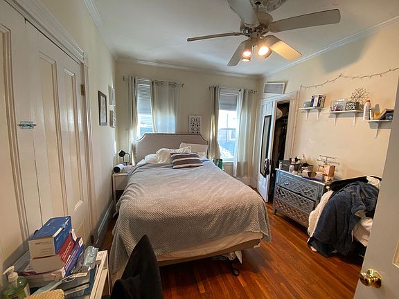 4th image of 172 Elm St #1A