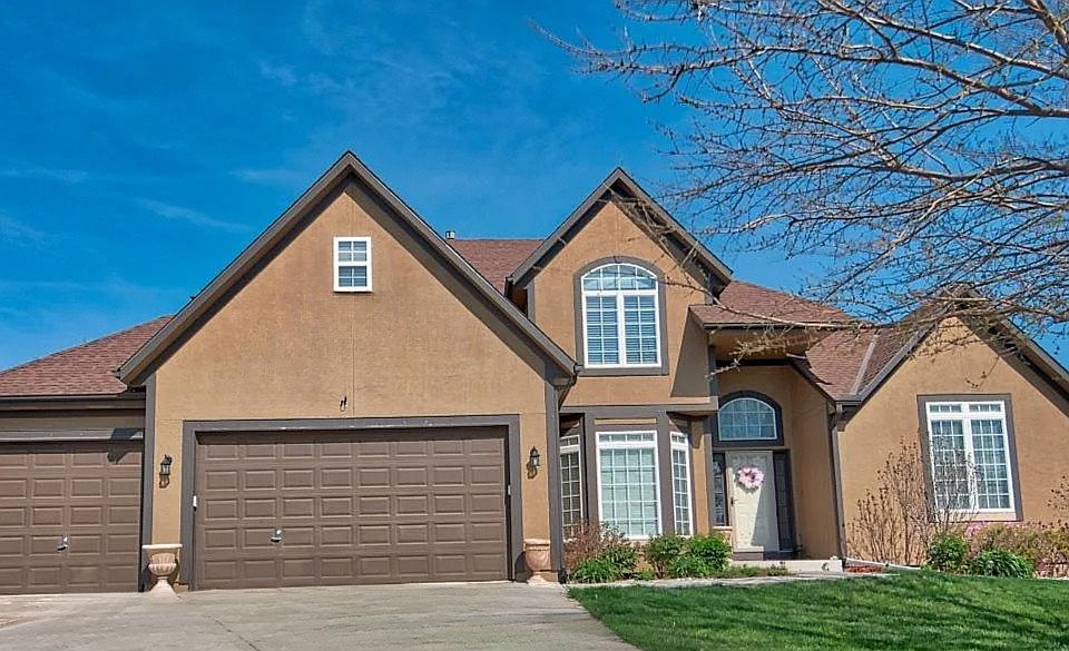 1st image of 7932 W 155th Pl