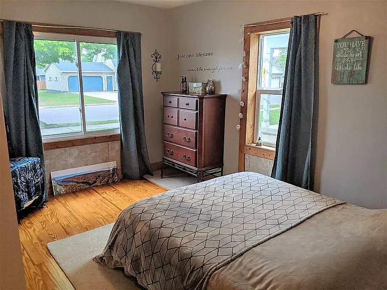 1012 Baldwin Ave — Photo 24