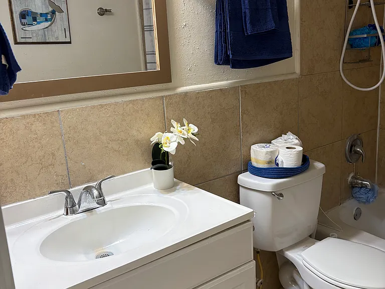 403 W Broad St #4 — Photo 5