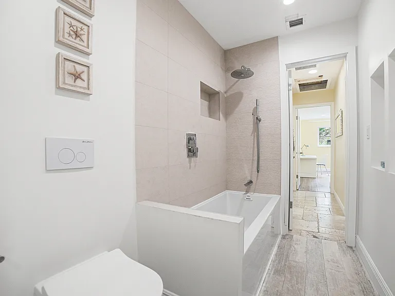 721 N Lakeside Dr — Photo 34