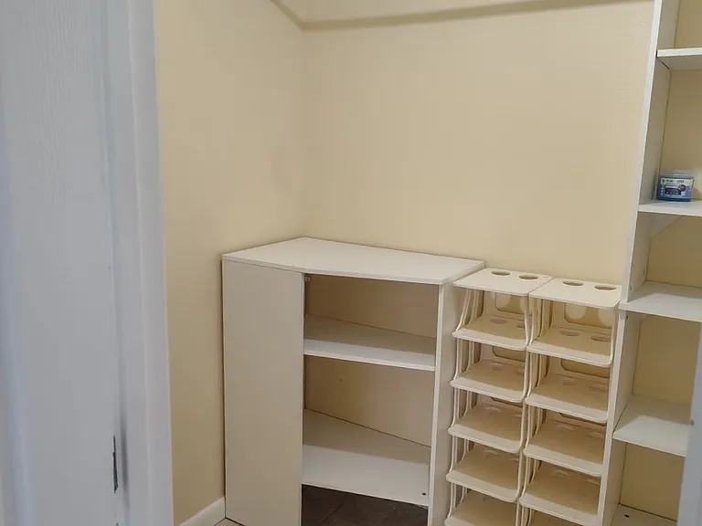 437 Short Dr — Photo 10