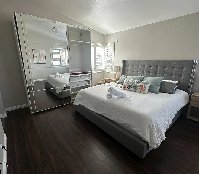10220 Keoki St #7 — Photo 3
