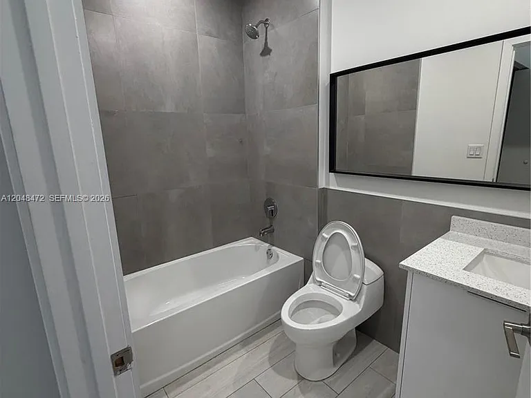 879 E 24th St #203 — Photo 11