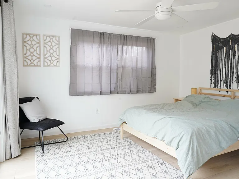 400 McCabe Ave #1 — Photo 12