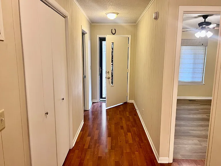 19 Woodland Ter — Photo 4