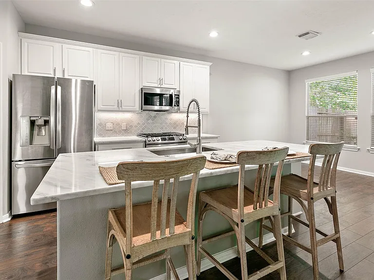 139 Ledgestone Pl — Photo 11