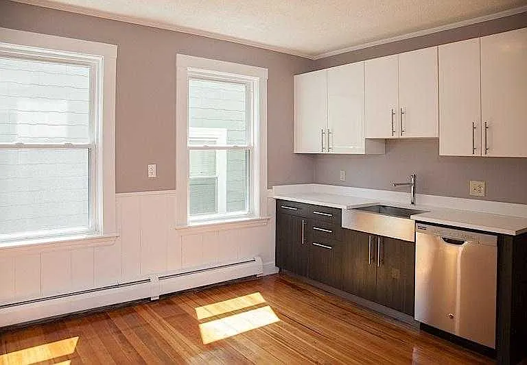 Granite St — Photo 2