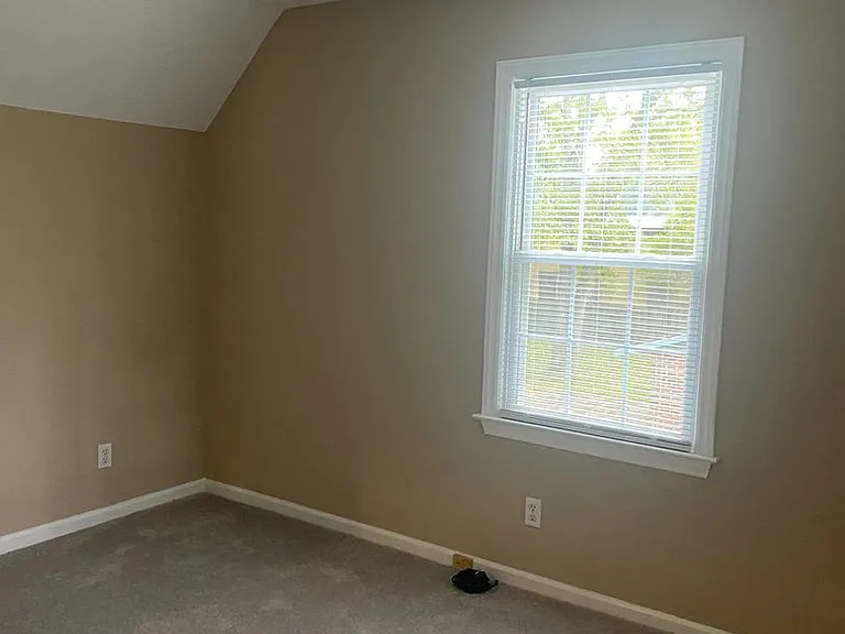 1509 N Respess St — Photo 28