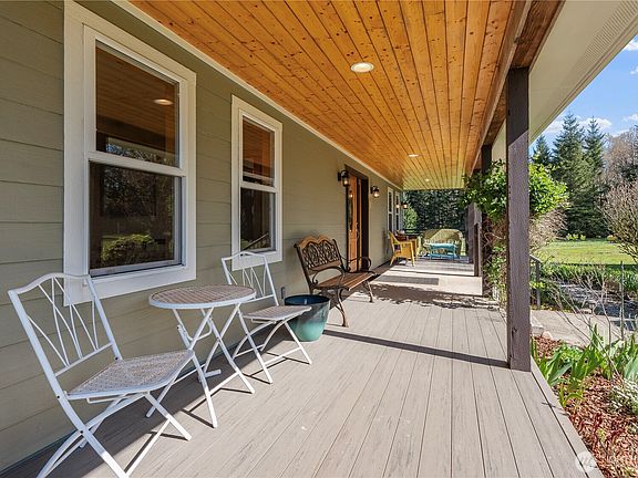 4th image of 3404 Meadow Wood Lane