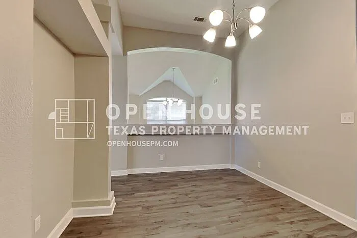 204 Quail Trail Ln — Photo 10