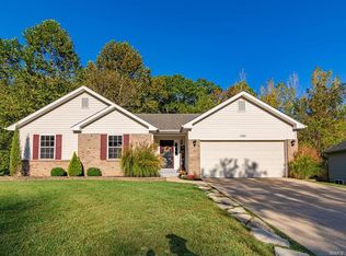 1889 Crosshaven Dr, High Ridge, MO 63049