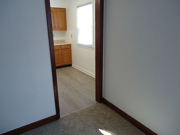 3rd image of 2643 New York Ave