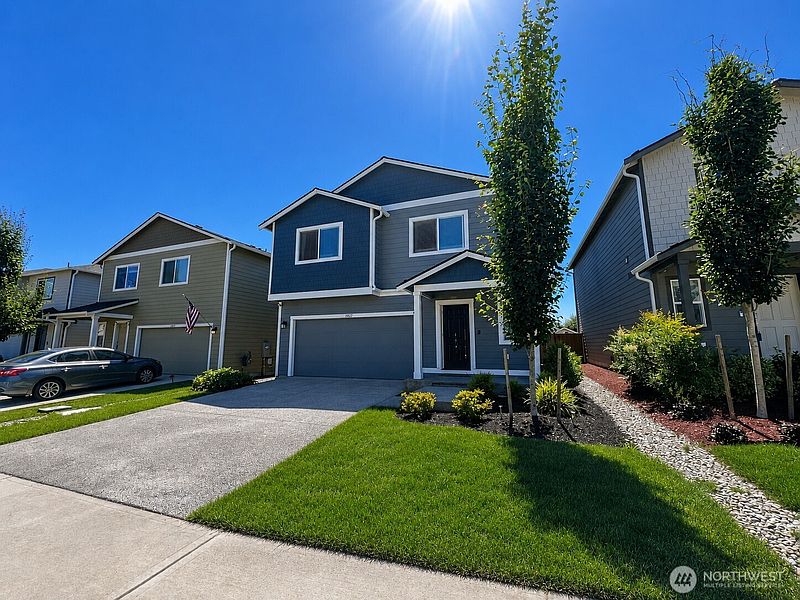 3rd image of 1132 15th Avenue
