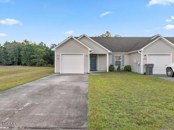 191 Pine Hollow Road, Holly Ridge, NC 28445