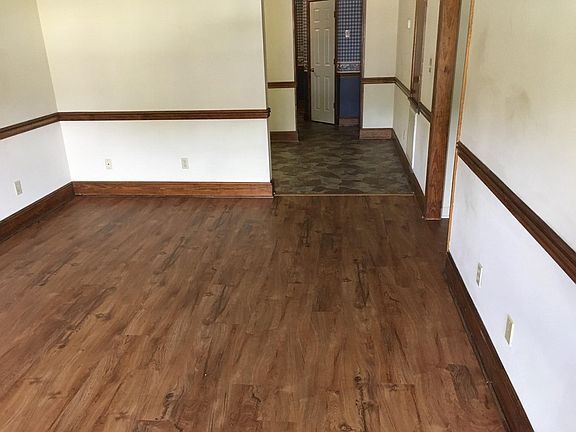 Den to dining room.