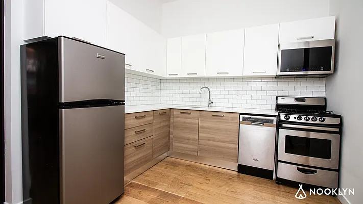 Rented by Nooklyn NYC LLC | media 80