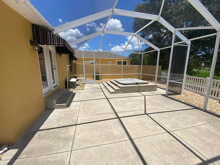 3301 Archer Ave — Photo 31