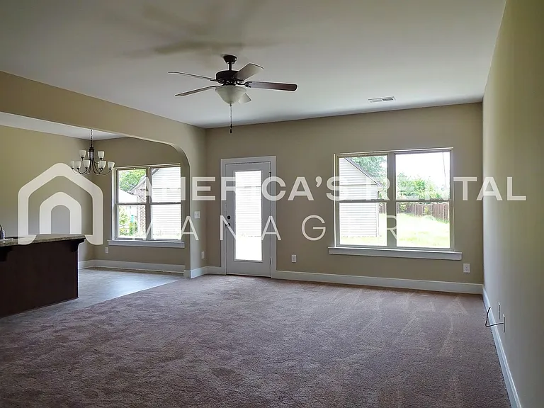 11509 Andrew Way — Photo 16