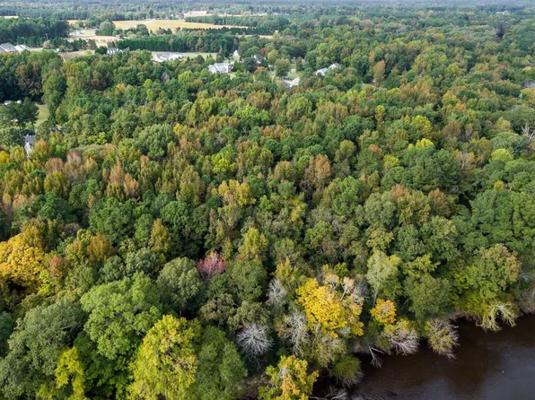 7303 River Glenn Rd Lot 6 & 7, Rocky Mount, NC 27803