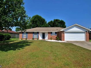 3075 Myrshine Dr, Pensacola, FL 32506