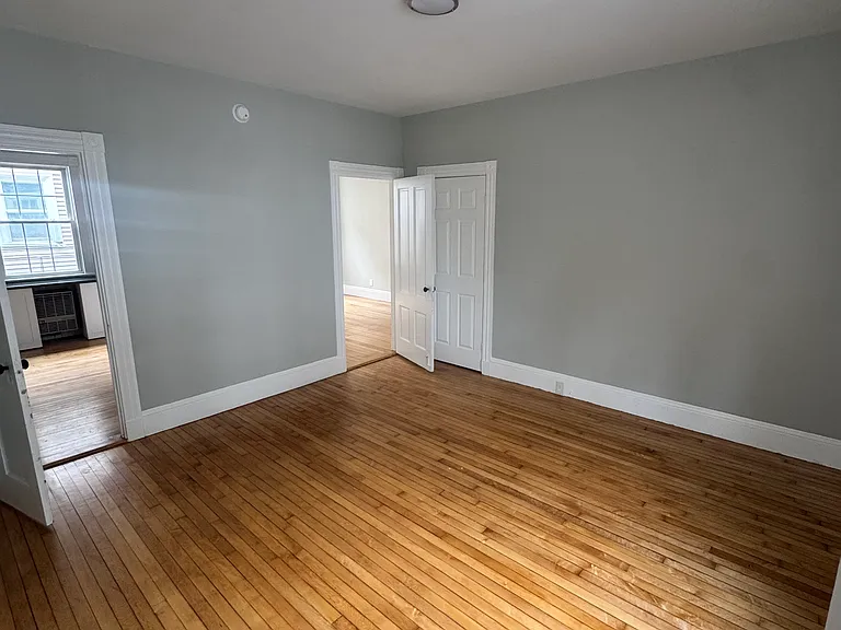 53 Nichols St — Photo 4