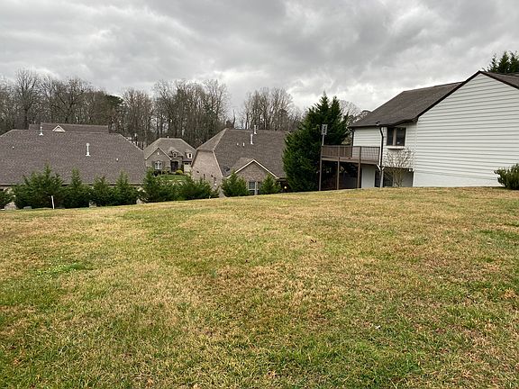 3rd image of Broad Run Dr
