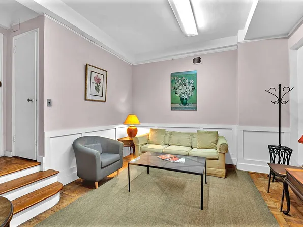15 W 84th St APT 1D, New York, NY 10024