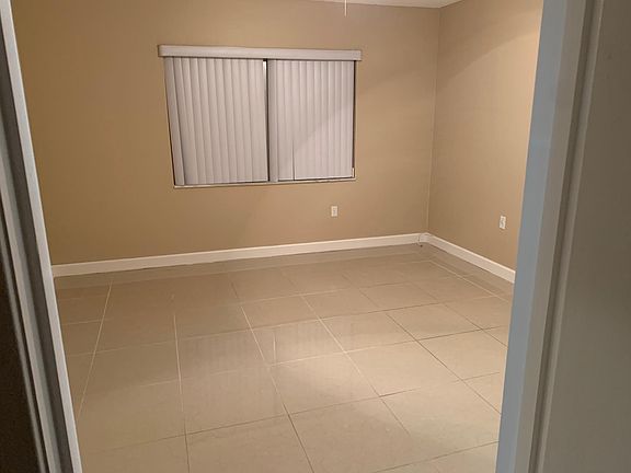 5th image of 5731 NW 37th St APT 219