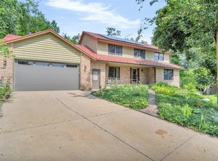 3700 Antelope Ct NE, Cedar Rapids, IA 52402