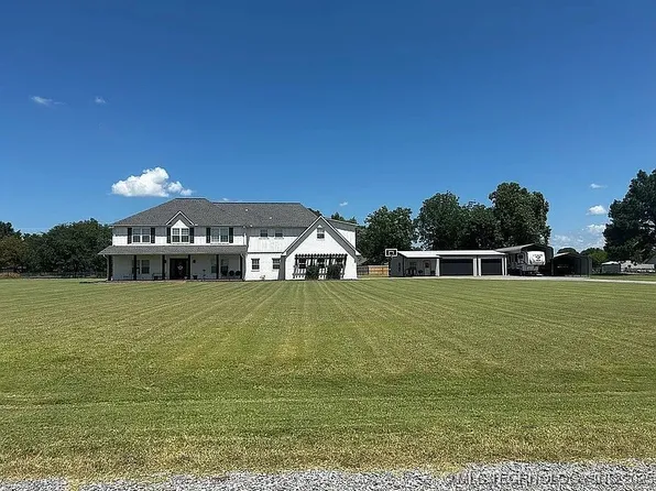 1606 Blue Stem Rd, Fort Gibson, OK 74434