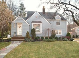 1186 Maple Hill Rd, Scotch Plains, NJ 07076