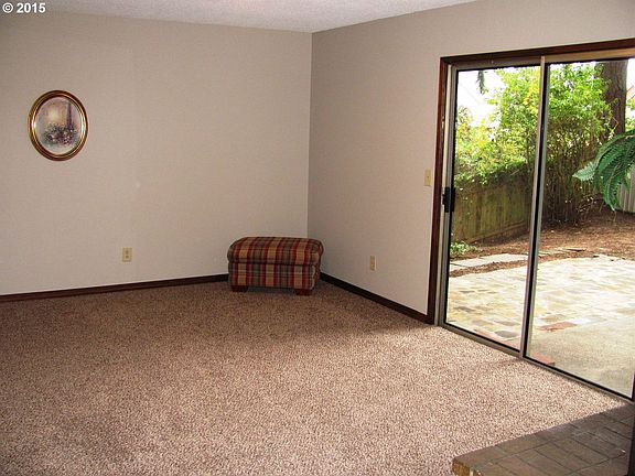 5th image of 2303 NE 124th Ave