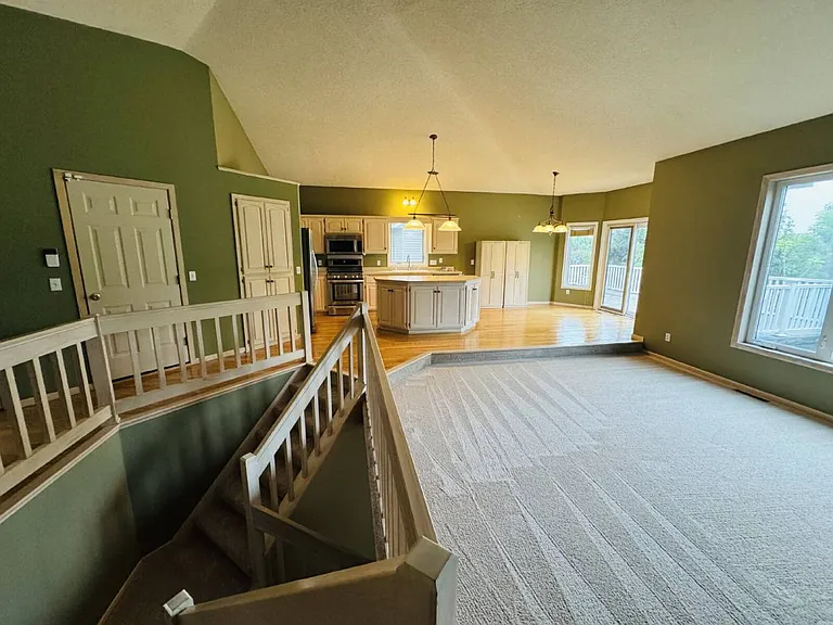 9120 Trotters Ln — Photo 8