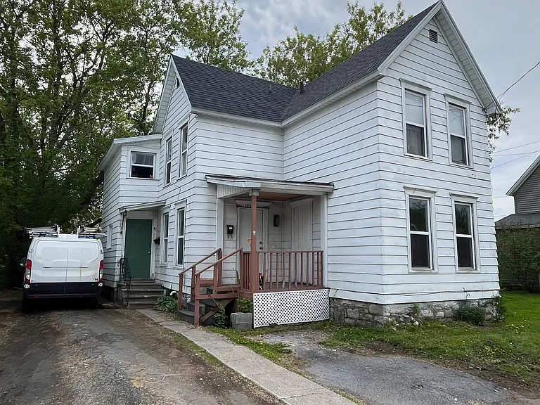 1019 Superior St — Photo 19