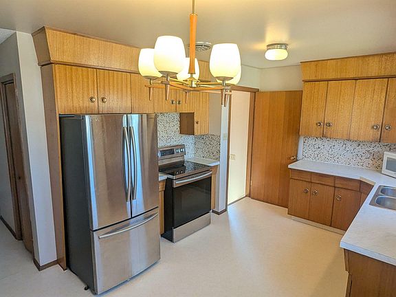 2nd image of 5813 51st St