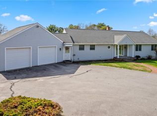 36 High St, Assonet, MA 02702