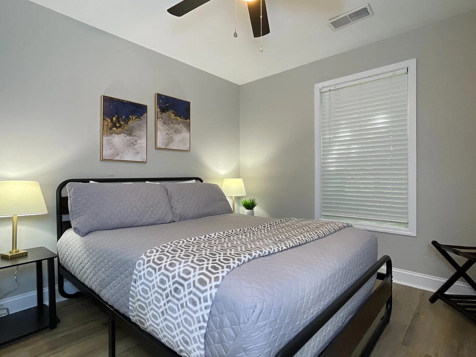 2 bed, $2,500 — Photo 4