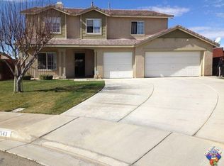 2143 W Laurelwood Ct, Rosamond, CA 93560