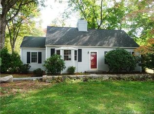 8 Southwest Dr, Stamford, CT 06905