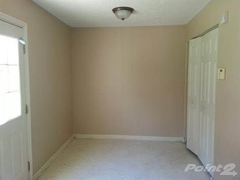 4th image of 2923 Blairdon Cir