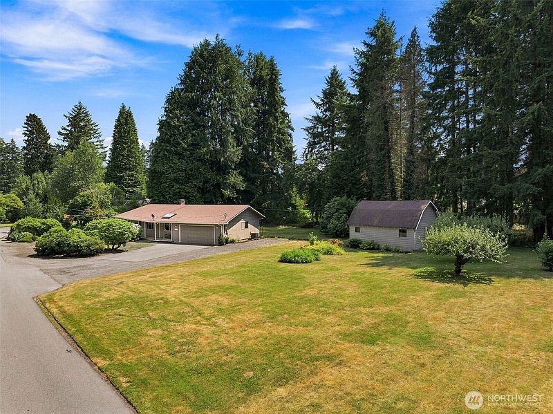 3rd image of 5815 7th Avenue SE
