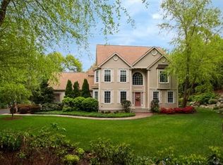 490 Douglas Rd, Northbridge, MA 01534