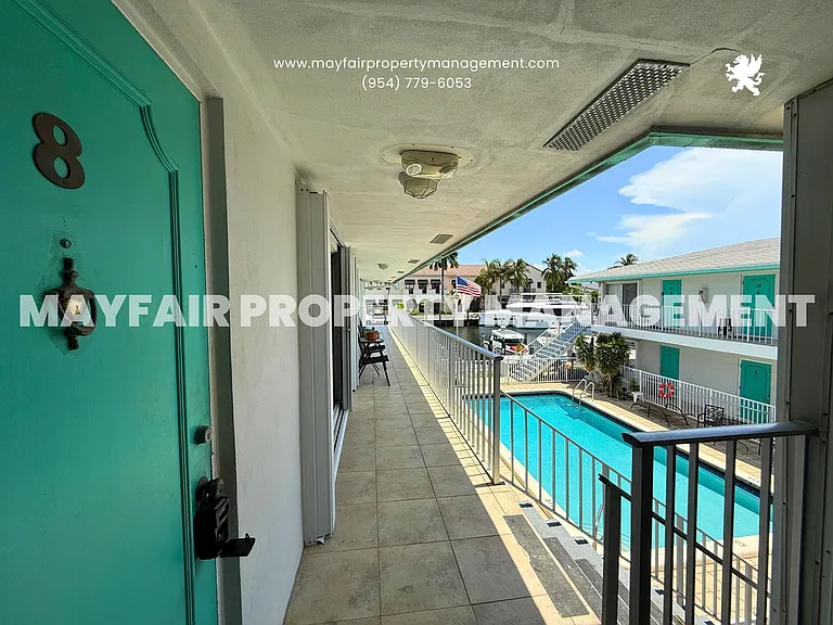1534 SE 15th St #8 — Photo 16