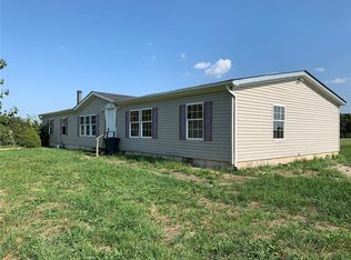 24280 Township Line Rd, Warrenton, MO 63383