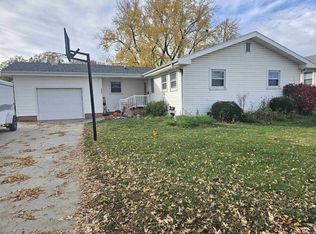 1013 N 7th St, Norfolk, NE 68701