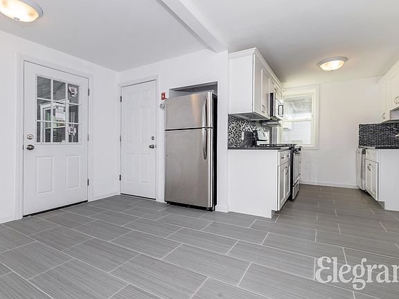 2nd image of 37 Ambrose Pl Floor 1