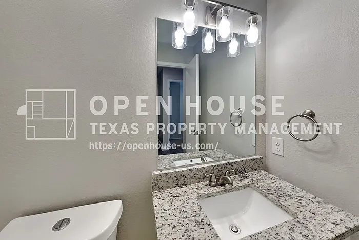 4208 Staghorn Cir N — Photo 16